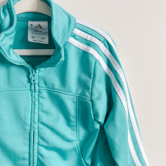 2T Adidas track jacket - Picture 2 of 2